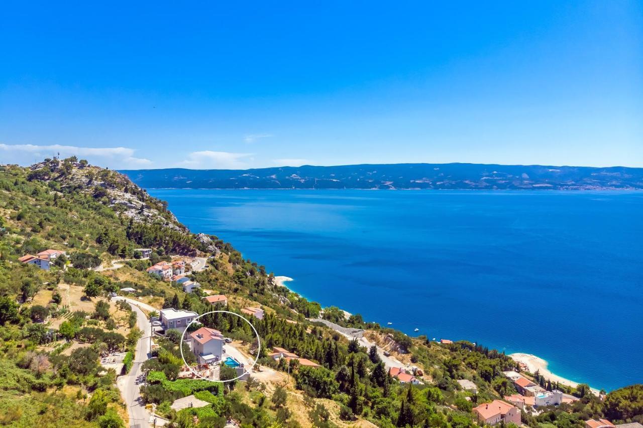 Villa Belvedere With Heated Pool, Billiards, Media Room, Sea Views,10 Pax Omiš Exteriör bild