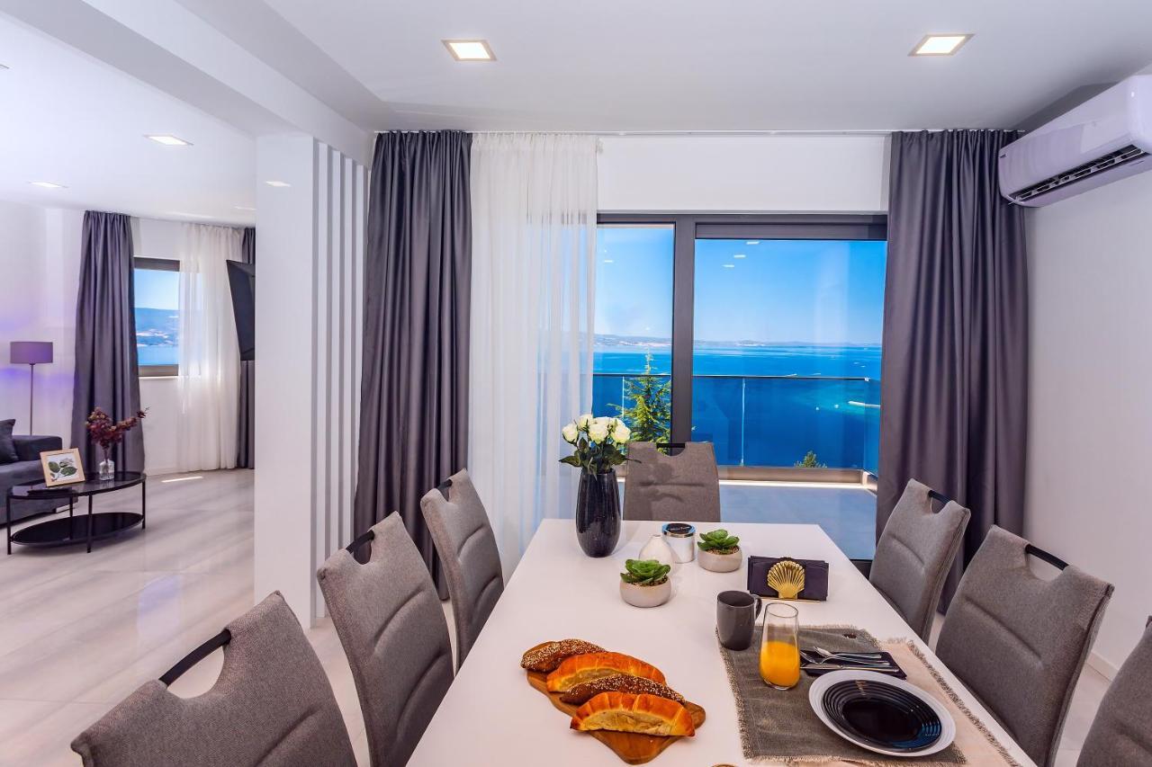 Villa Belvedere With Heated Pool, Billiards, Media Room, Sea Views,10 Pax Omiš Exteriör bild